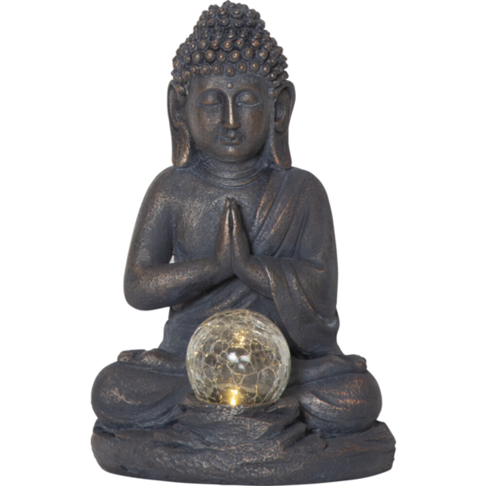 Bezaubernder grauer Buddha mit glänzender Glaskugel beleuchtet durch eine warmweiße LED, ein hochwertiges Solarleuchten Produkt von Star Trading