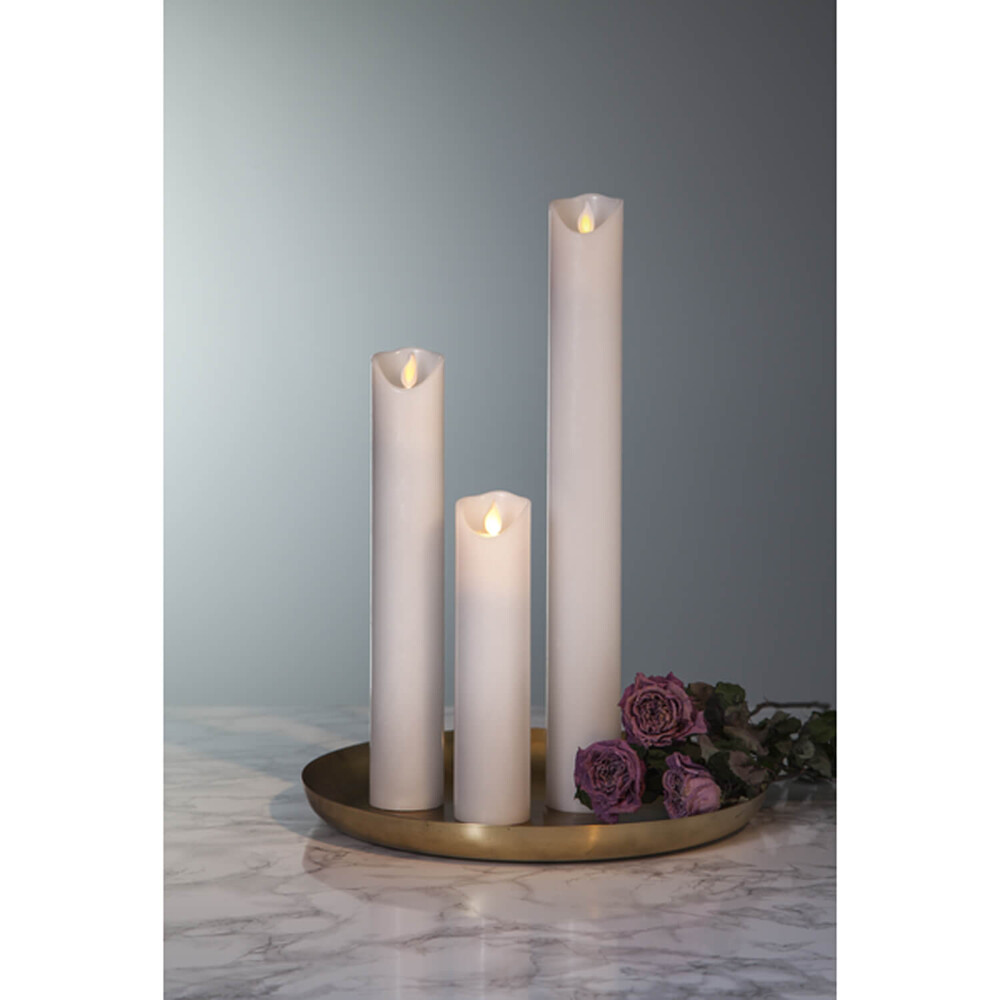 Stilvolle weiße LED Kerzen mit lang bewegter Flamme von Star Trading