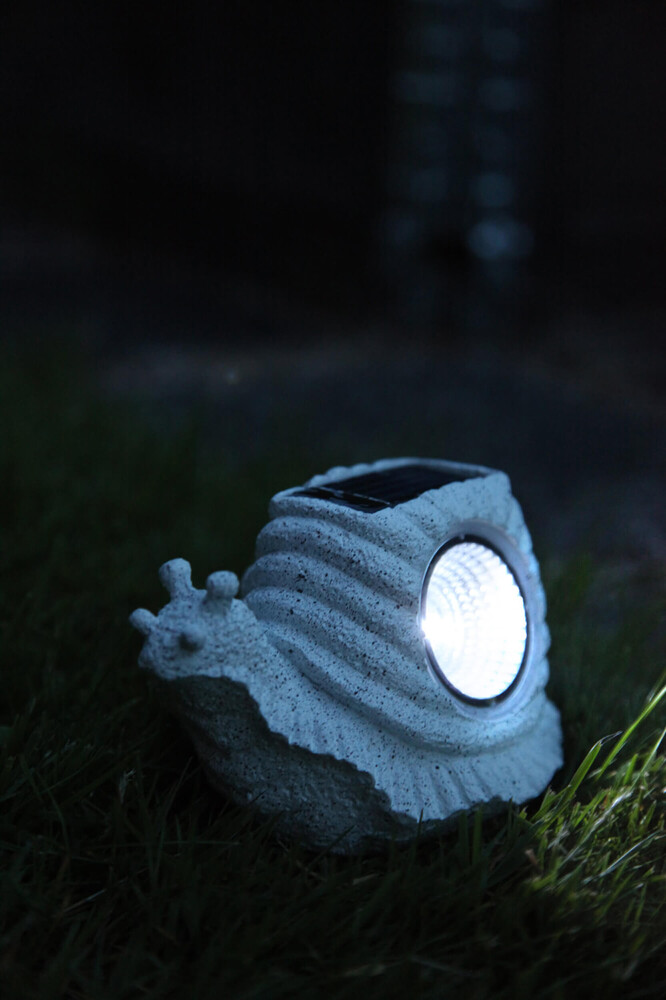 Strahlende Leuchtfigur Rocky Schnecke mit Solarpanel und LED-Licht von Star Trading