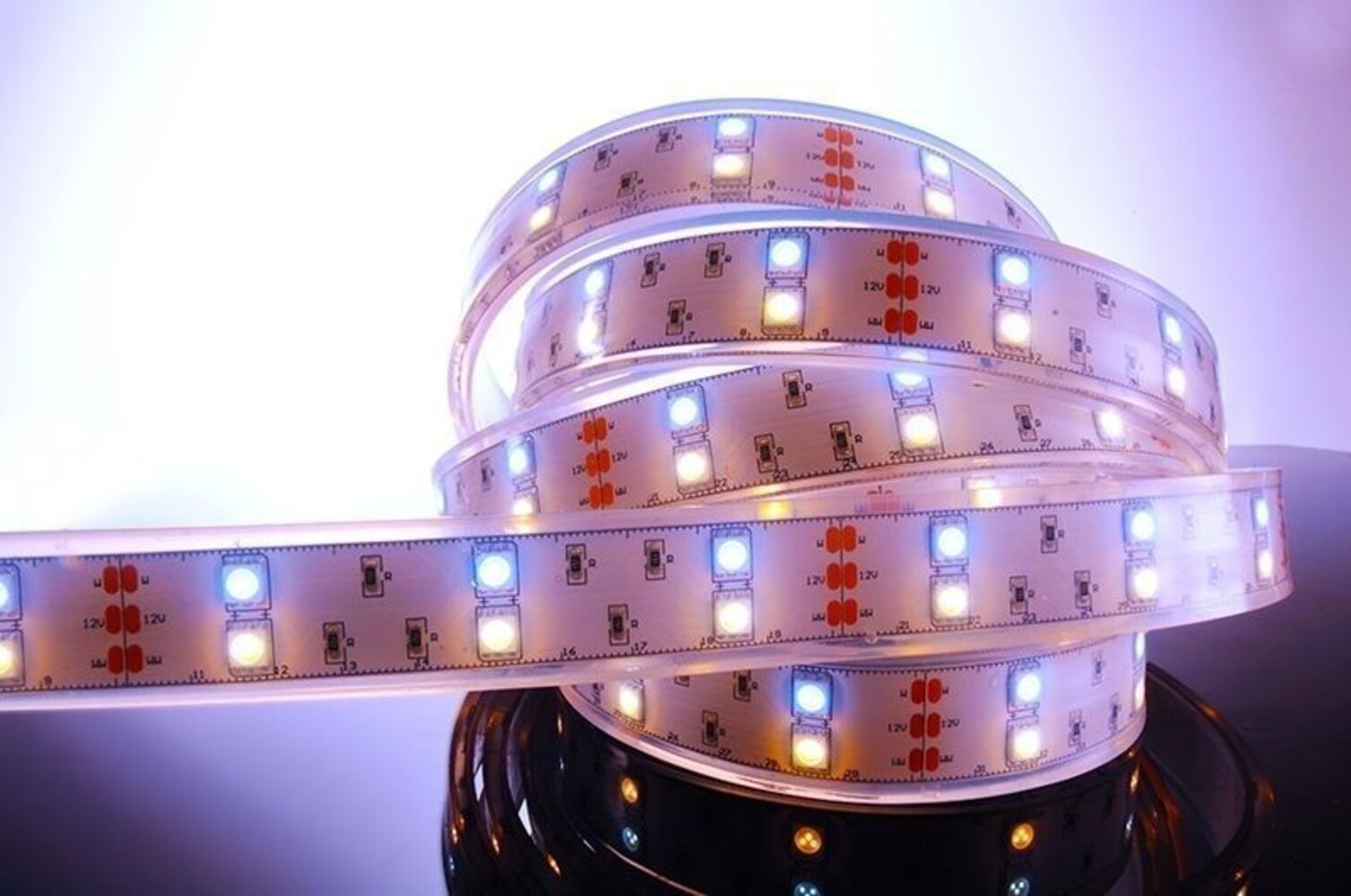 Eleganter Deko-Light LED Streifen, langlebig und flexibel