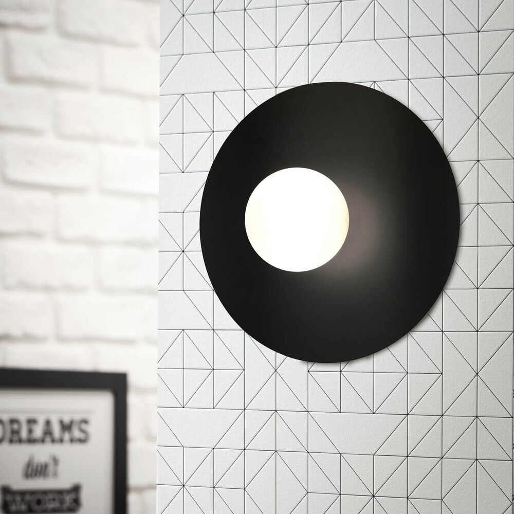 Eleganter Deckenstrahler & Spots von der Marke Brilliant in schwarzem Design