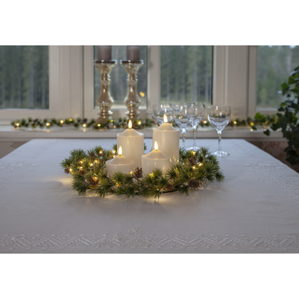 Weiße LED Kerze mit warmweißer Beleuchtung und praktischem Timer, hergestellt von Star Trading