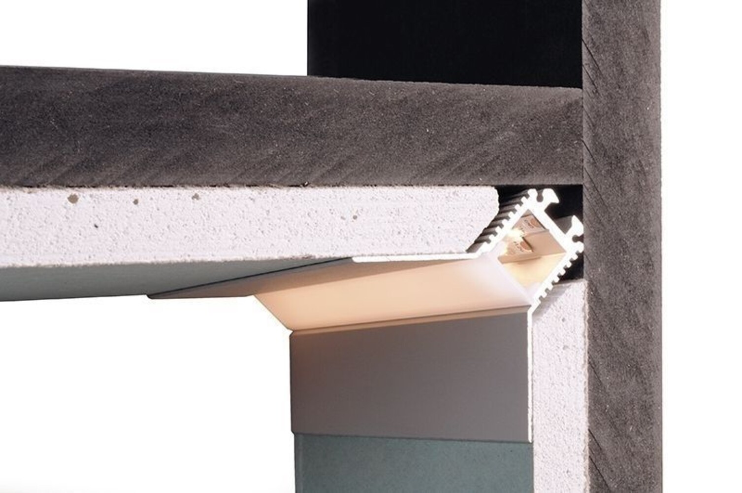 Elegante Innen-Ecke aus dem Hause Deko-Light in matt silbernem Finish für 12mm LED-Streifen