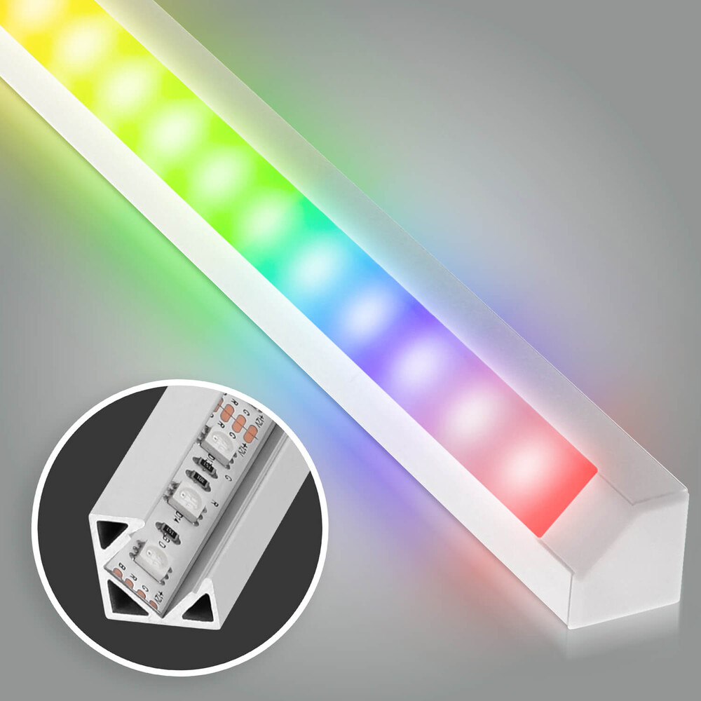 Hochwertige silberfarbene LED Leiste von LED Universum