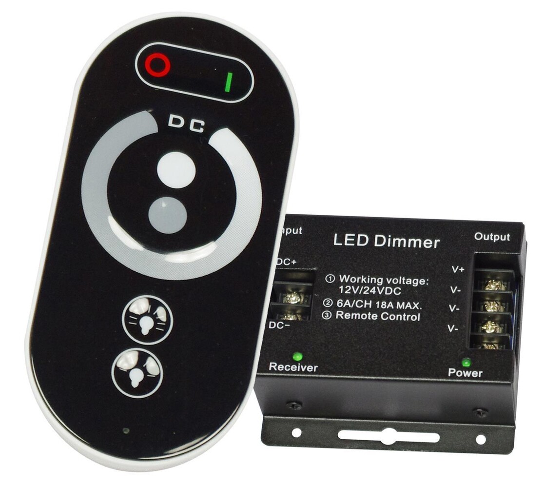 Premium, neutralweiße 24V LED Streifen von LED Universum mit IP68 Schutz und Funk SET