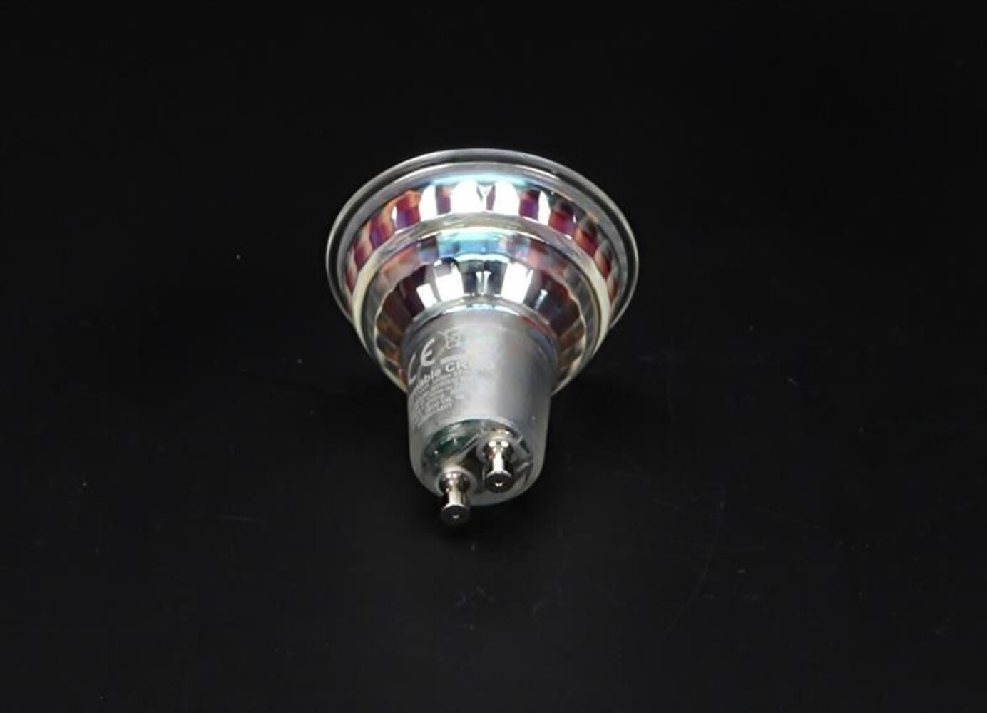 Hochwertiges LEDspot MV GU10 Leuchtmittel der Marke Phillips, ausgelegt für 220-240V AC, 50-60Hz