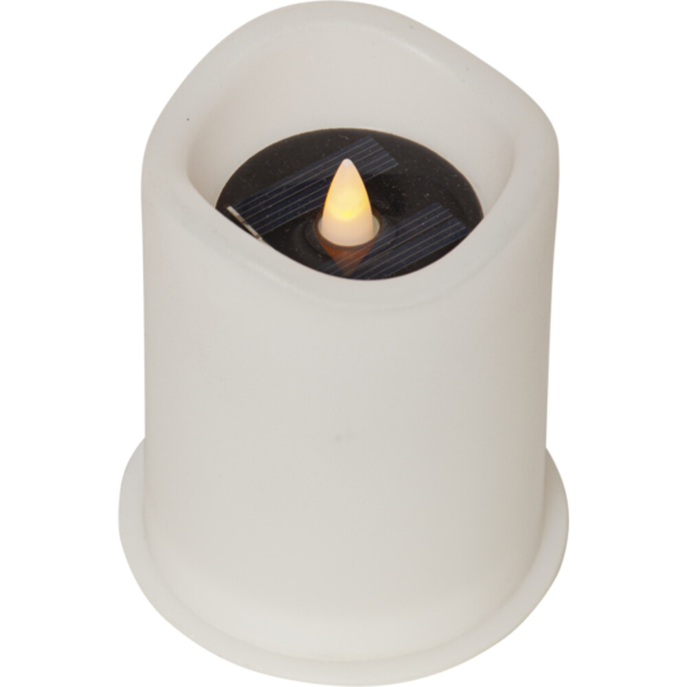 Schmuckvolle weiße LED-Kerze von Star Trading mit integriertem Dämmerungssensor und Akku für den Outdoor-Bereich
