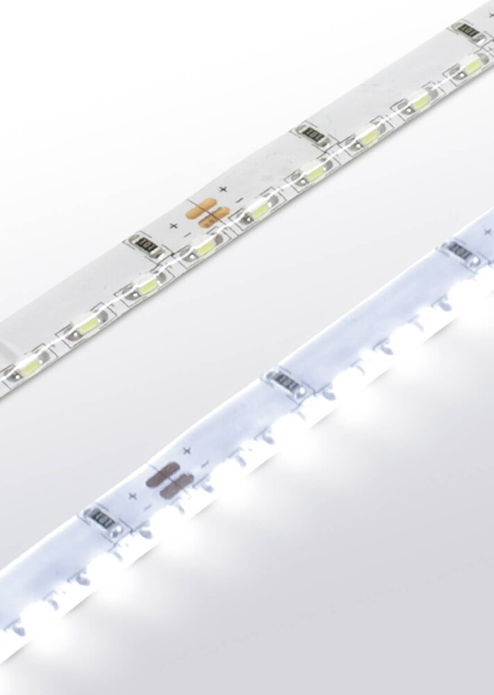 Premium, kaltweißer LED Streifen von LED Universum, ideal für eine helle und effiziente Beleuchtung