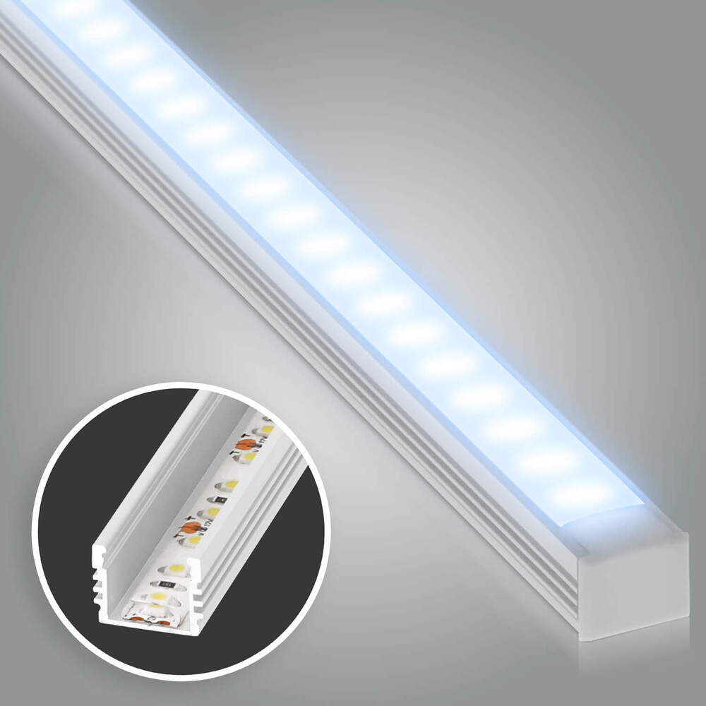 Hochwertige LED-Leiste Classic Comfort von LED Universum in kühlem Weiß