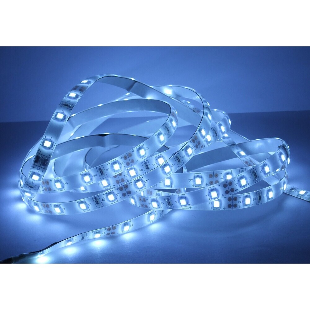 Premium LED Streifen von LED Universum in kaltweiß mit 60 LEDs