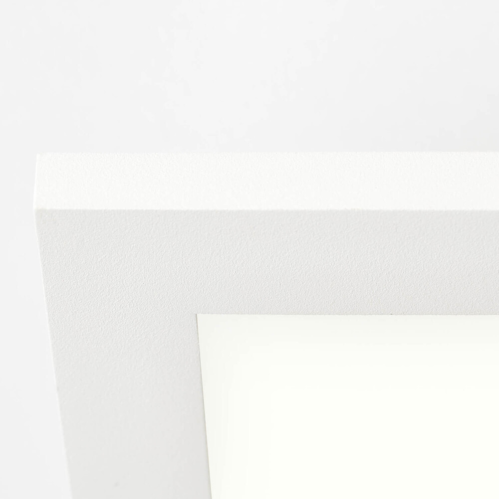 Hochwertiges weißes LED Panel Buffi von der Marke Brilliant