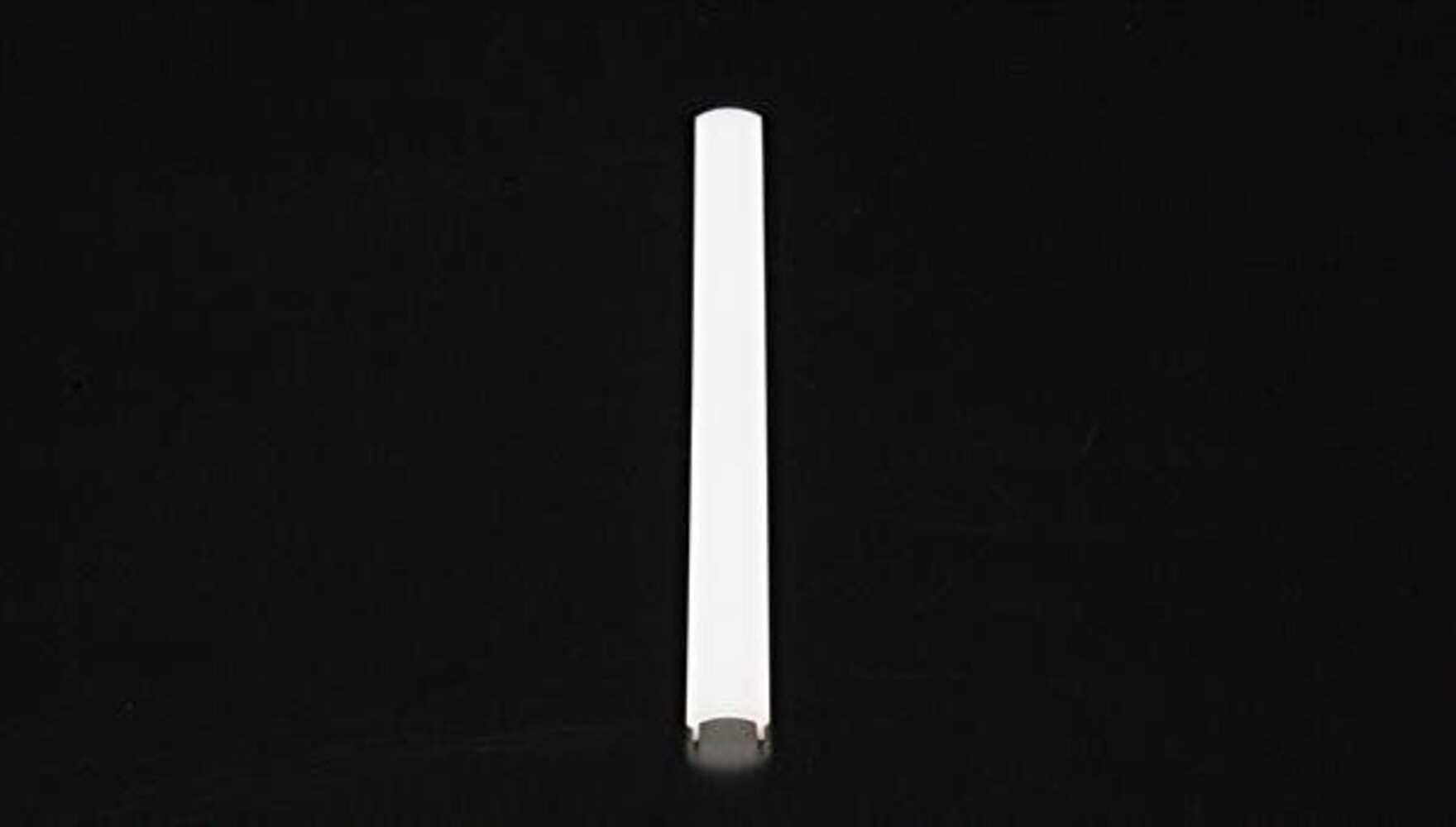 Hochwertige Abdeckung von Deko-Light mit idealem Maß von 1000 mm Länge, 16,5 mm Breite und 6,5 mm Höhe