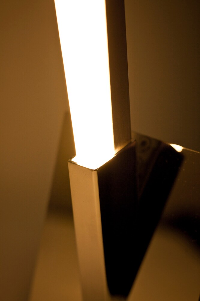 LED Universum LED Wandleuchte Vega - stilvolles, modernes Leuchtdesign