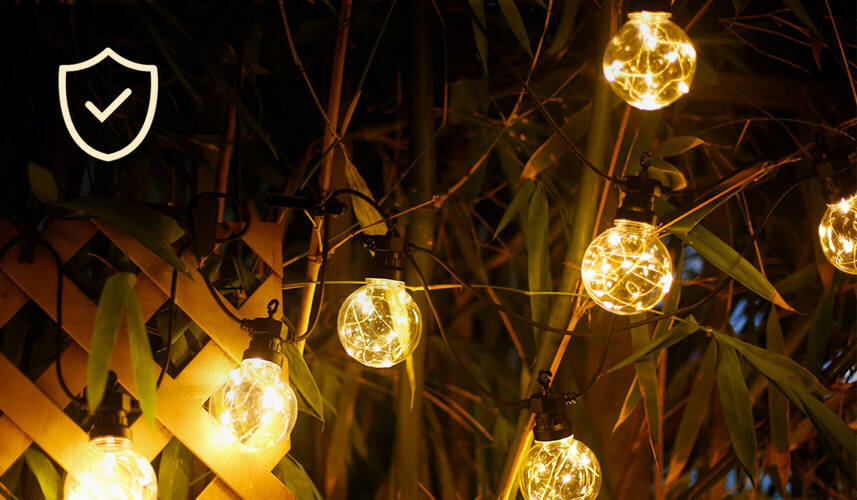 Fantastische Lichterkette von LED Universum mit 10 charmant funkelnden Lampen, perfekt für jede Feier