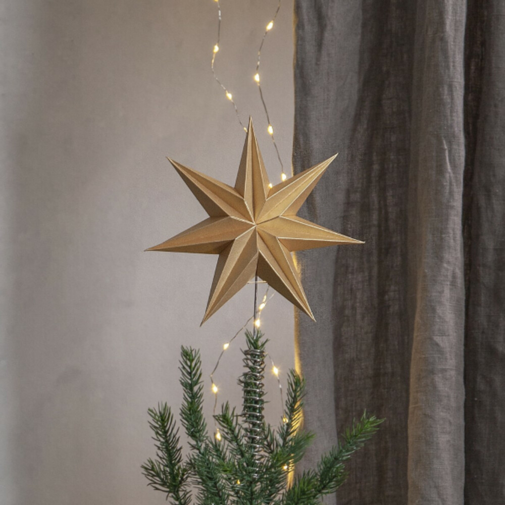Wunderschöner goldener Stern von Star Trading mit eleganter Metallspirale zur Befestigung