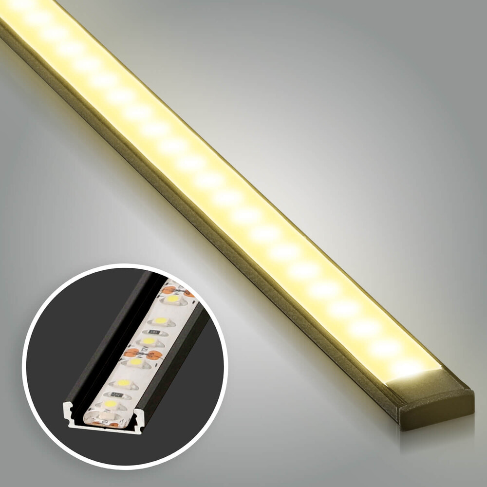Hochwertige, schmale warmweiße LED Leiste der Marke LED Universum für optimale Beleuchtung