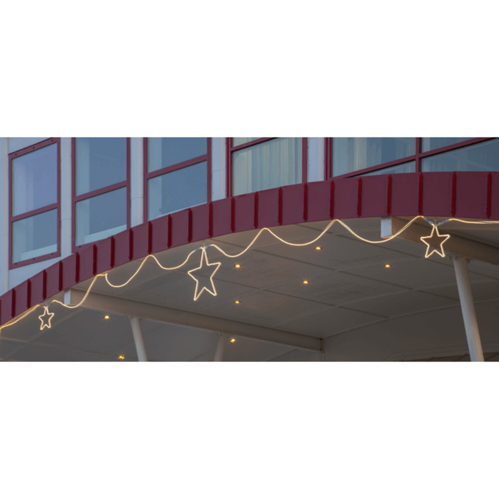 Eine attraktive Stern Silhouette mit warmweißen LED dominiert das Bild, von Star Trading