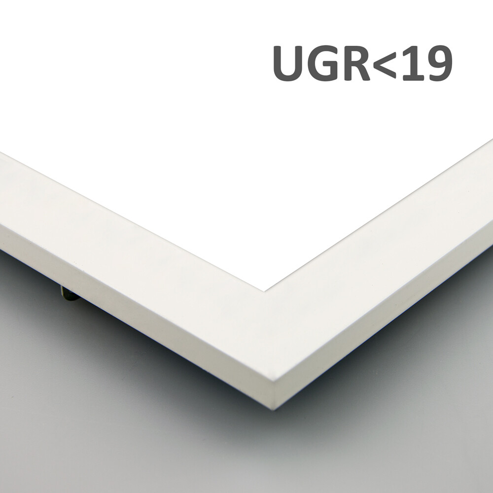 Hochwertiges LED Panel der Marke Isoled mit warmweißer Beleuchtung und weißem Rahmen der Business Line 625 UGR