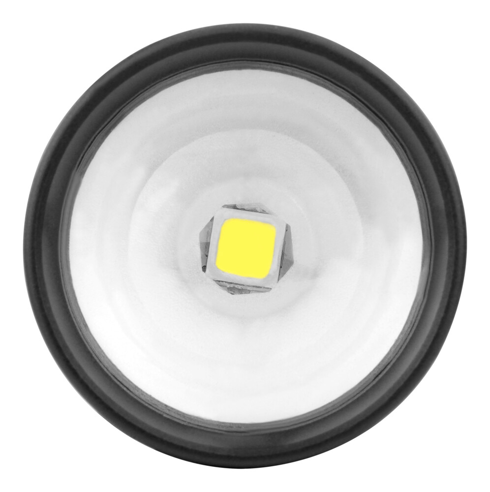 Hochleistungs-Taschenlampe von Ansmann auf dunklem Hintergrund