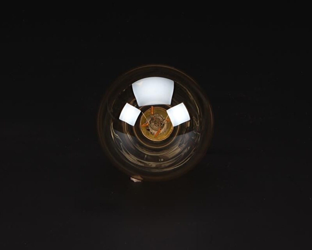 Eine stilvolle und energieeffiziente Filament Leuchtmittel von Deko-Light