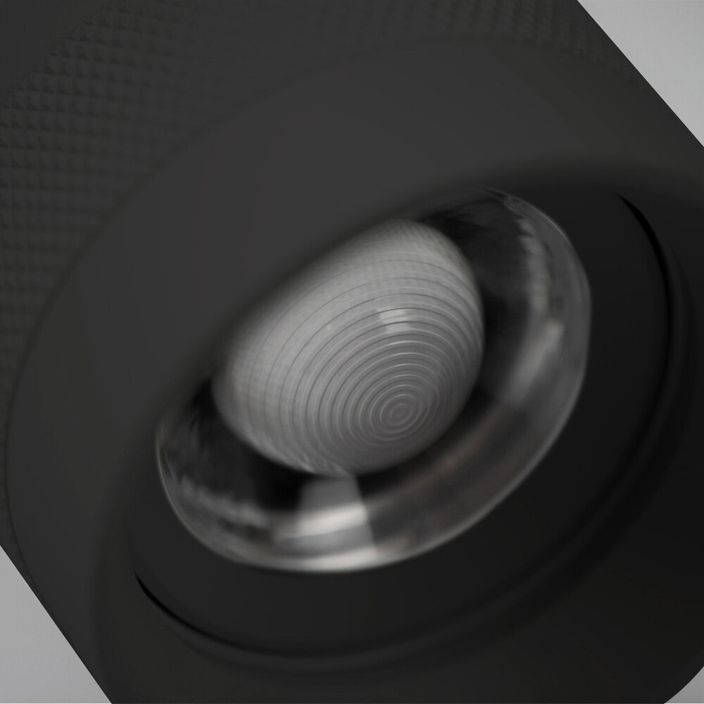 Eleganter, schwarz-matter Isoled Strahler & Spots mit Fokussierfunktion
