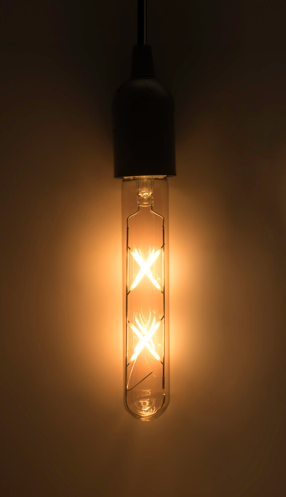 LED Universum - Filament Leuchtmittel - LED Filament Leuchtmittel E27 4W Stab