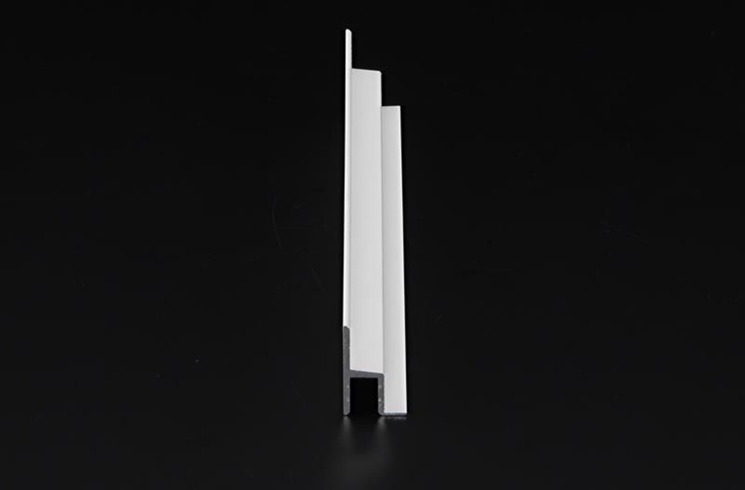 Fantastisches LED Profil von Deko-Light in mattem Weiß für 12mm LED Stripes