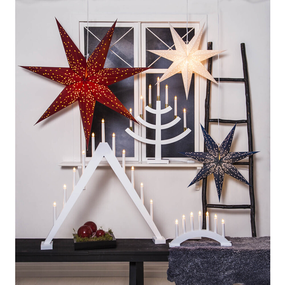 Schimmernder weißer Stern von Star Trading mit kunstvollen Ornamenten und E14 Fassung