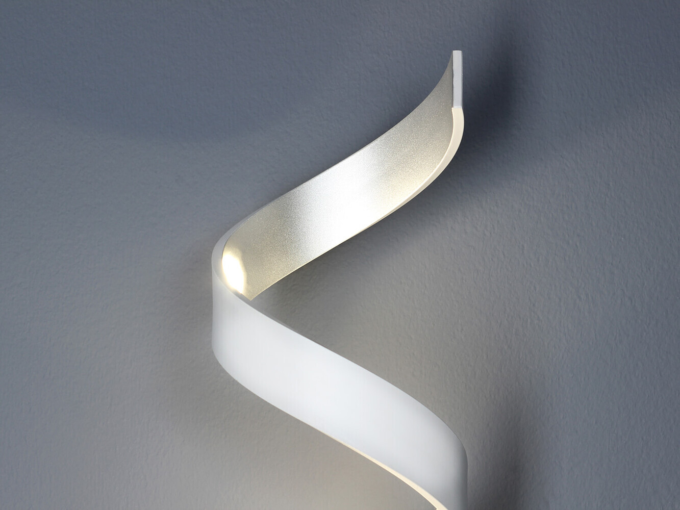Helix Leselampe von ECO LIGHT in schickem Design