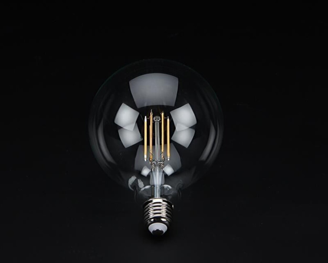 Hochwertiges Filament Leuchtmittel von Deko-Light mit warmer Lichtfarbe