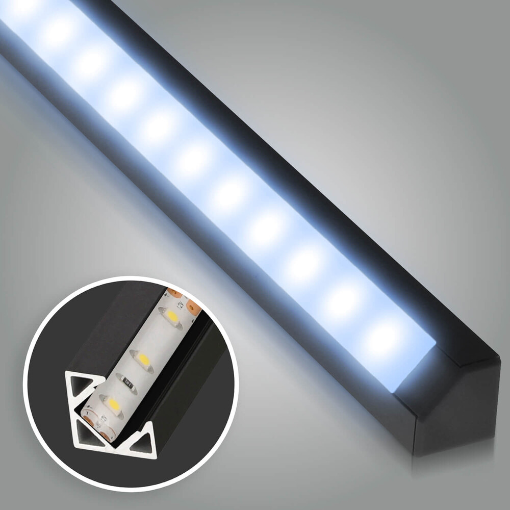 schicke schwarze LED Leiste Basic Comfort von LED Universum