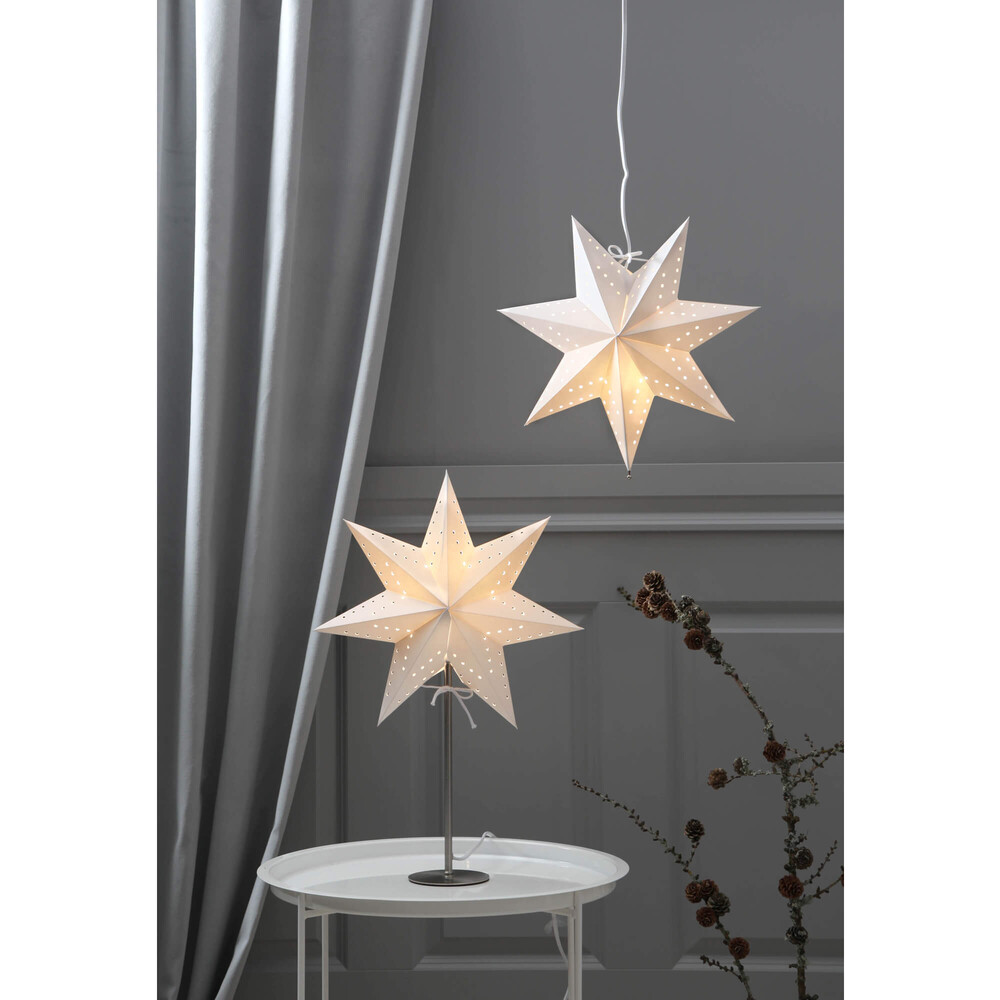 Elegante Stehlampe Bobo von Star Trading mit E14 Fassung umhüllt von Metall und Papier in Creme