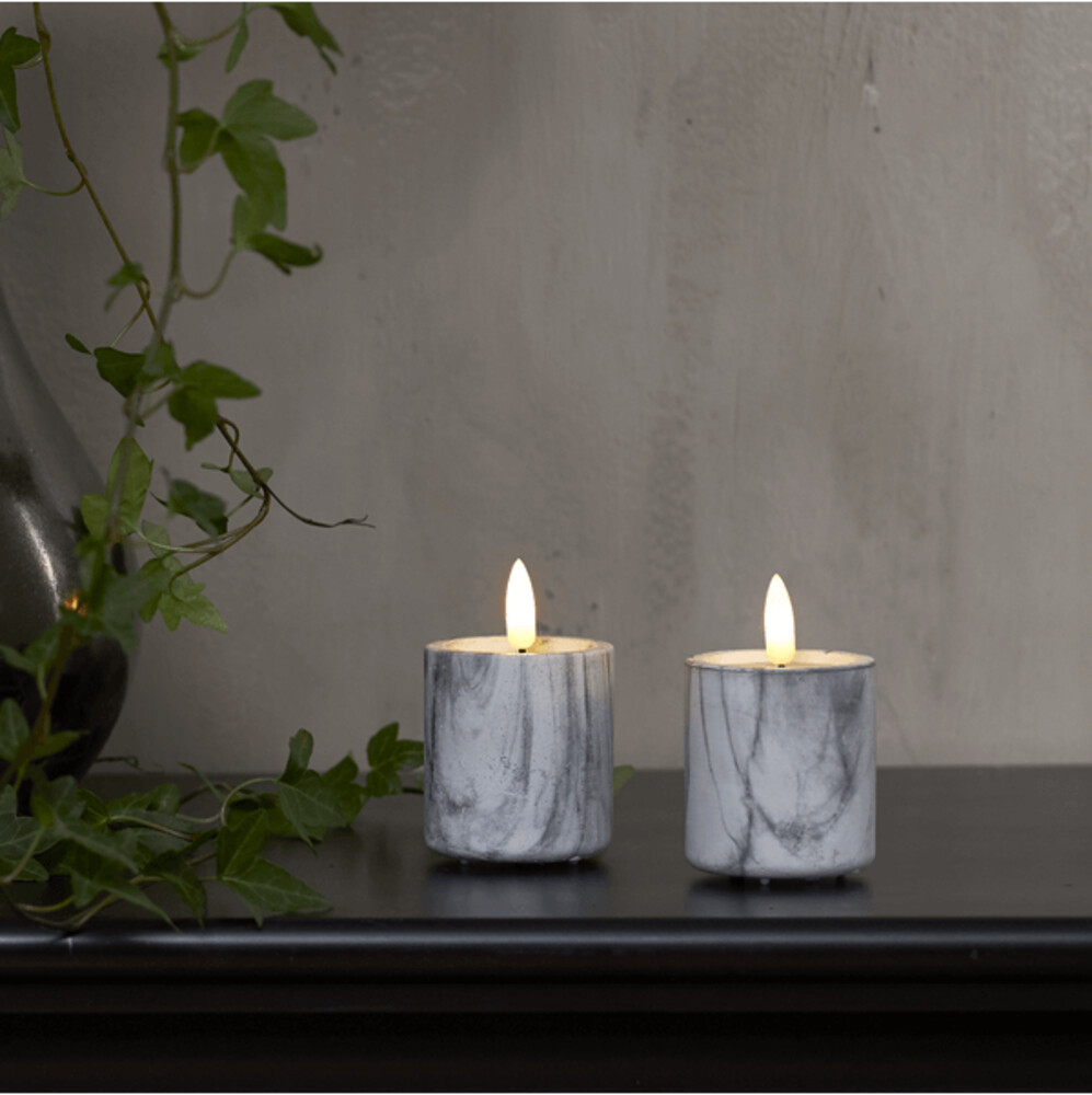 Luxuriöse LED Kerzen von Star Trading in elegantem Marmoroptik