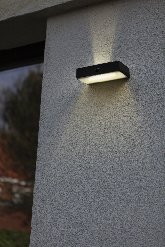 Hochwertige Außenwandleuchte von ECO-LIGHT mit modernem Design