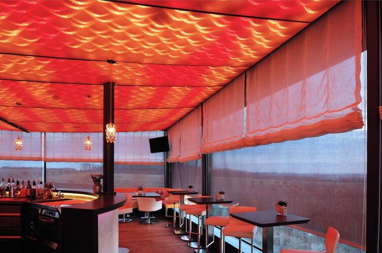 Hochwertiges LED Panel von der Marke Deko-Light, brillante Farbdarstellung mit RGB und warmweißer Beleuchtung
