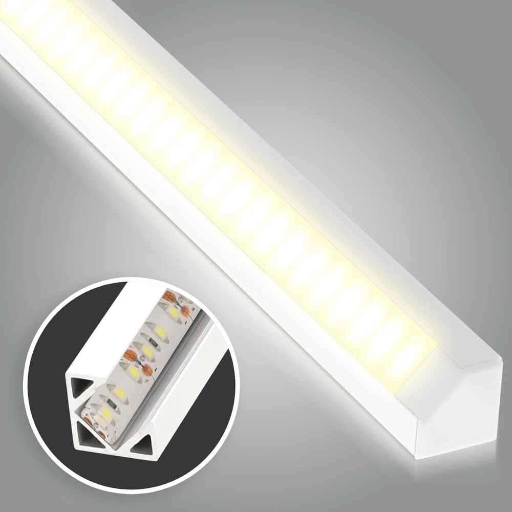 Leuchtende LED Leiste Classic Comfort in warmweiß von LED Universum