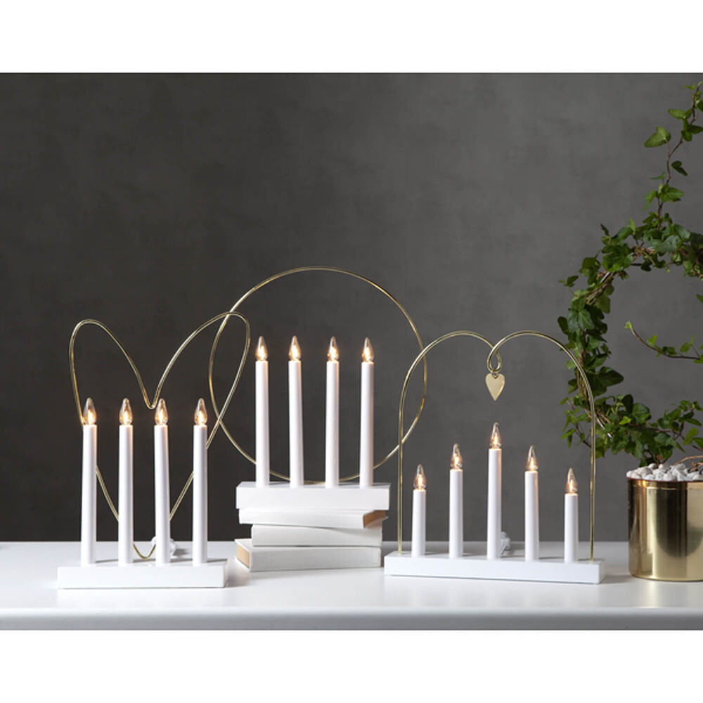 Hochwertiger weißer Leuchter von Star Trading aus Holz und Eisen in glänzendem Design mit 5 Flammen