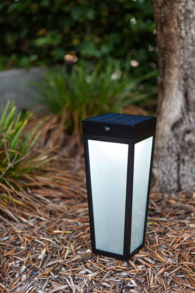 Robuste LED Erdspießleuchte von Eco-Light mit Solarfunktion in schwarz