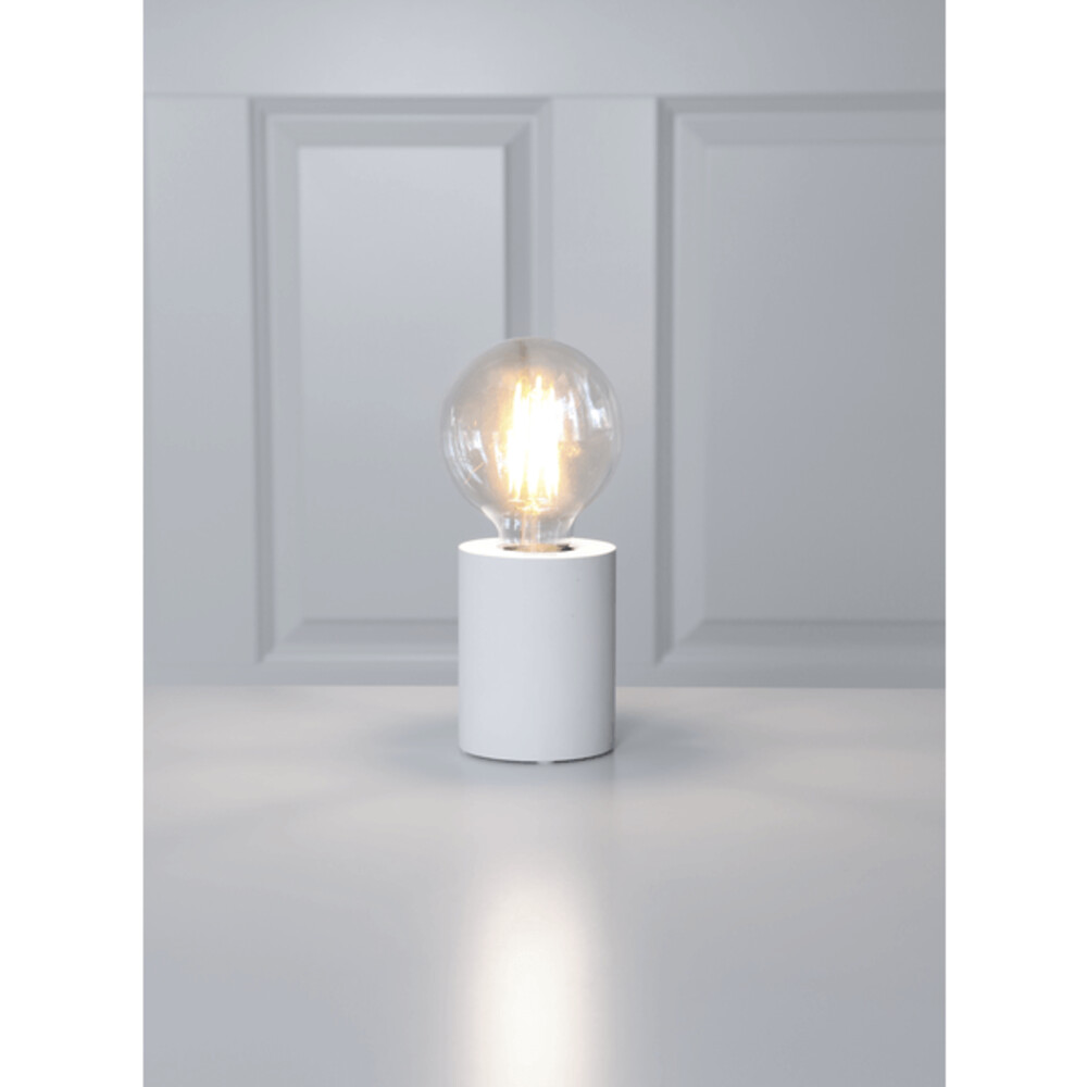 Weiße, elegante Stehlampe Tub von Star Trading mit praktischem Schalter