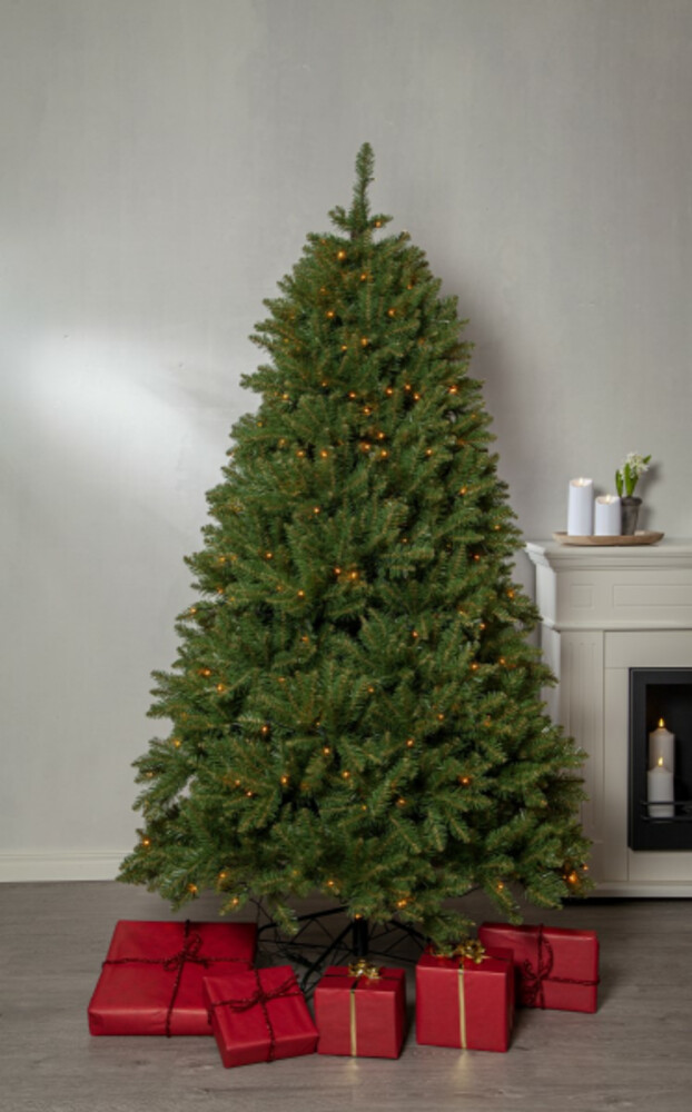 Beleuchteter Weihnachtsbaum von der Marke Star Trading, strahlend und dekorativ mit goldenen LEDs
