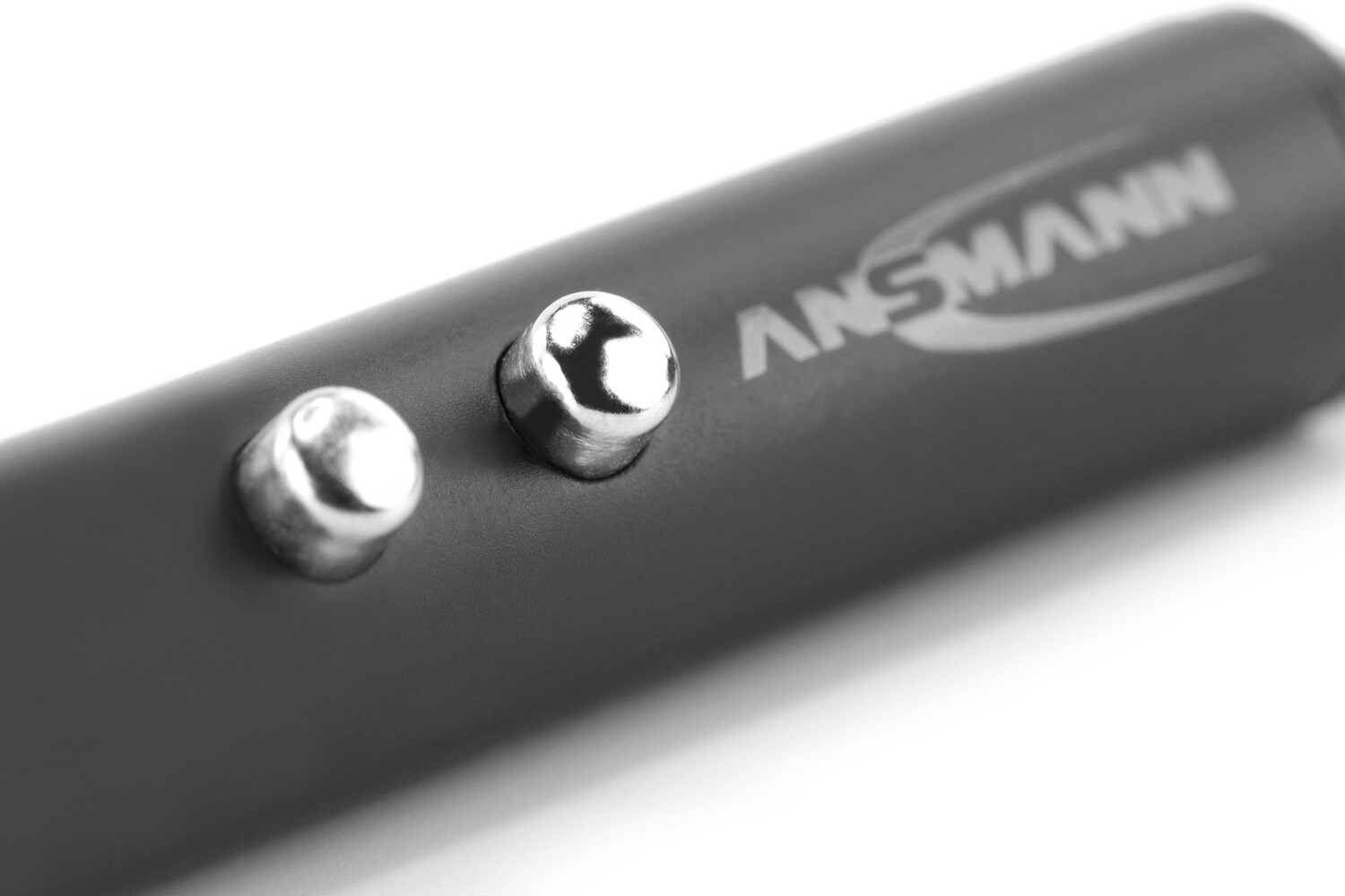 Tragbares, leuchtendes Lichtgerät mit integriertem Laserpointer von der Marke Ansmann
