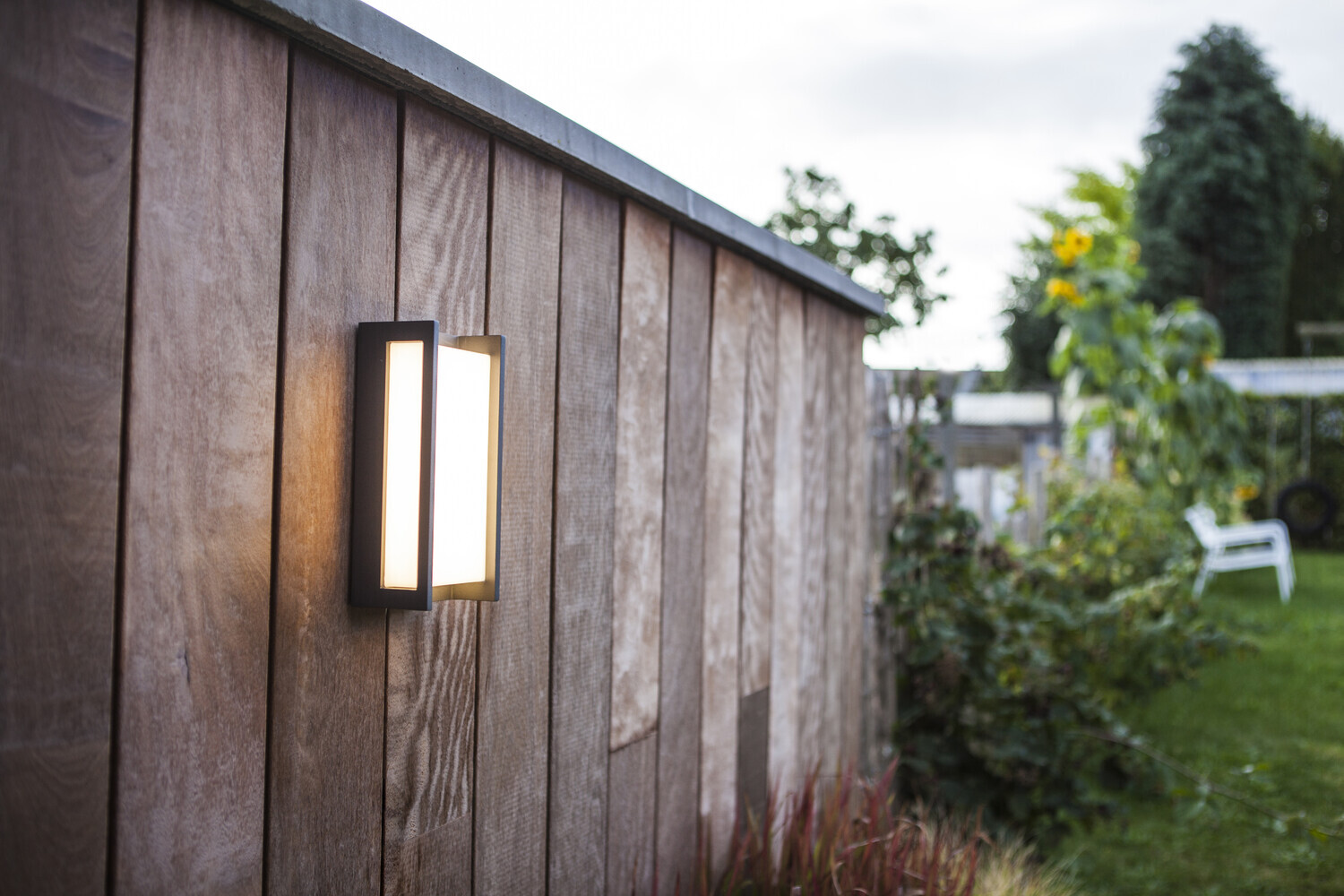 Stilvolle und energieeffiziente LED Außenwandleuchte QUBO von ECO-LIGHT