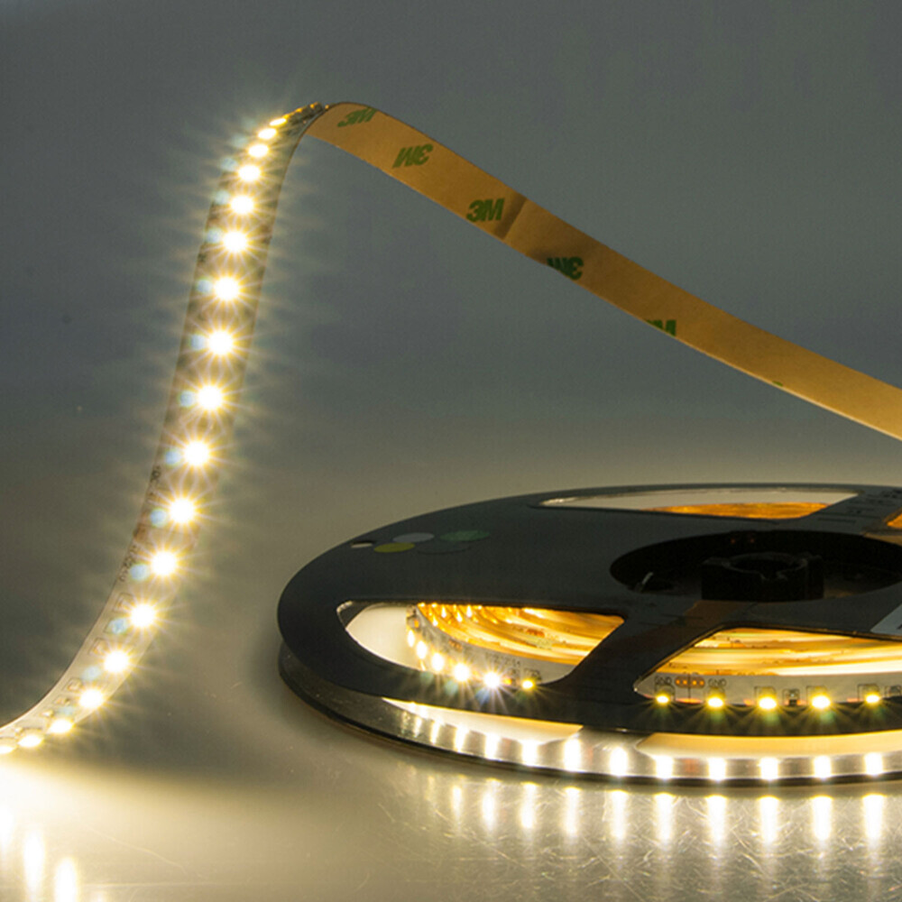 Hochwertiger neutralweißer LED Streifen von Isoled zur individuellen Beleuchtung