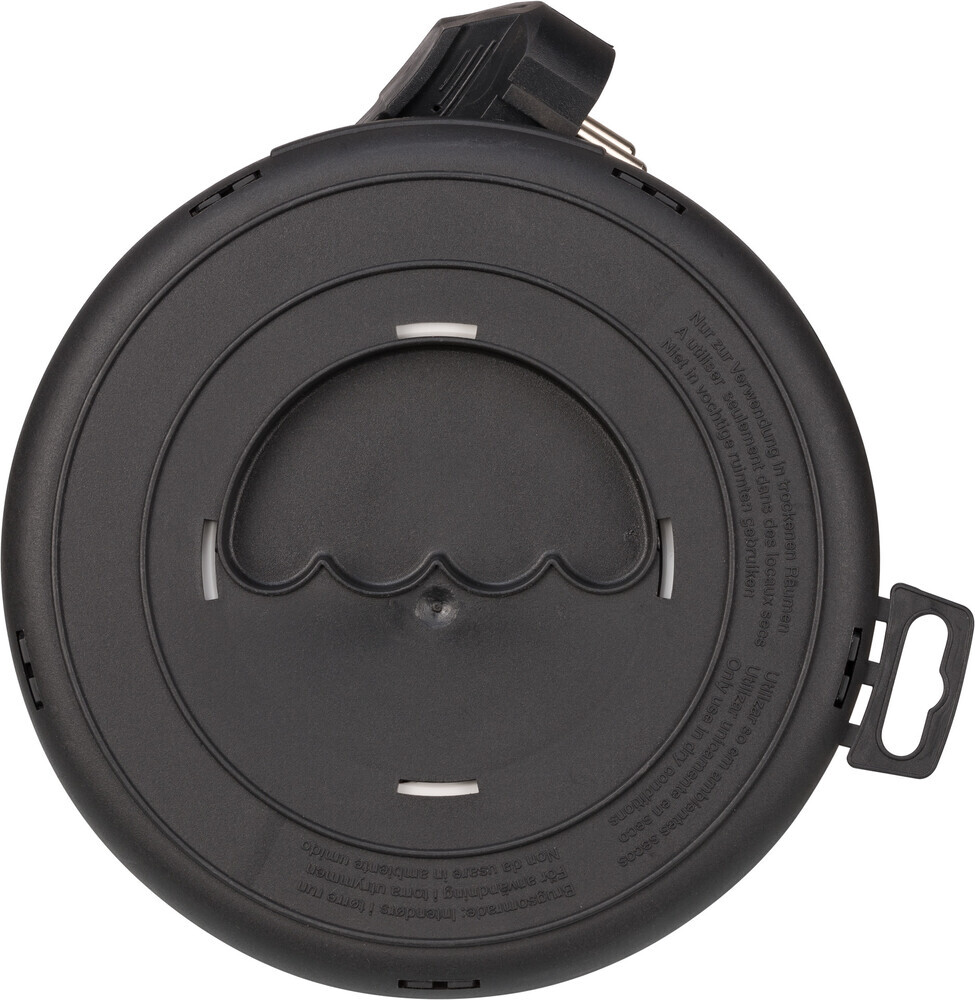 Hochwertige schwarze Kabeltrommel von Brennenstuhl mit USB Ladefunktion aus der Comfort Line CL S Serie